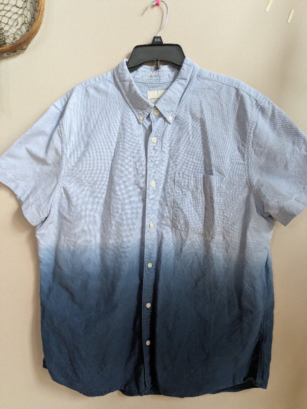 American Eagle Shirt Mens 2XL Blue Ombre Short Sleeve Button Down Collared #431